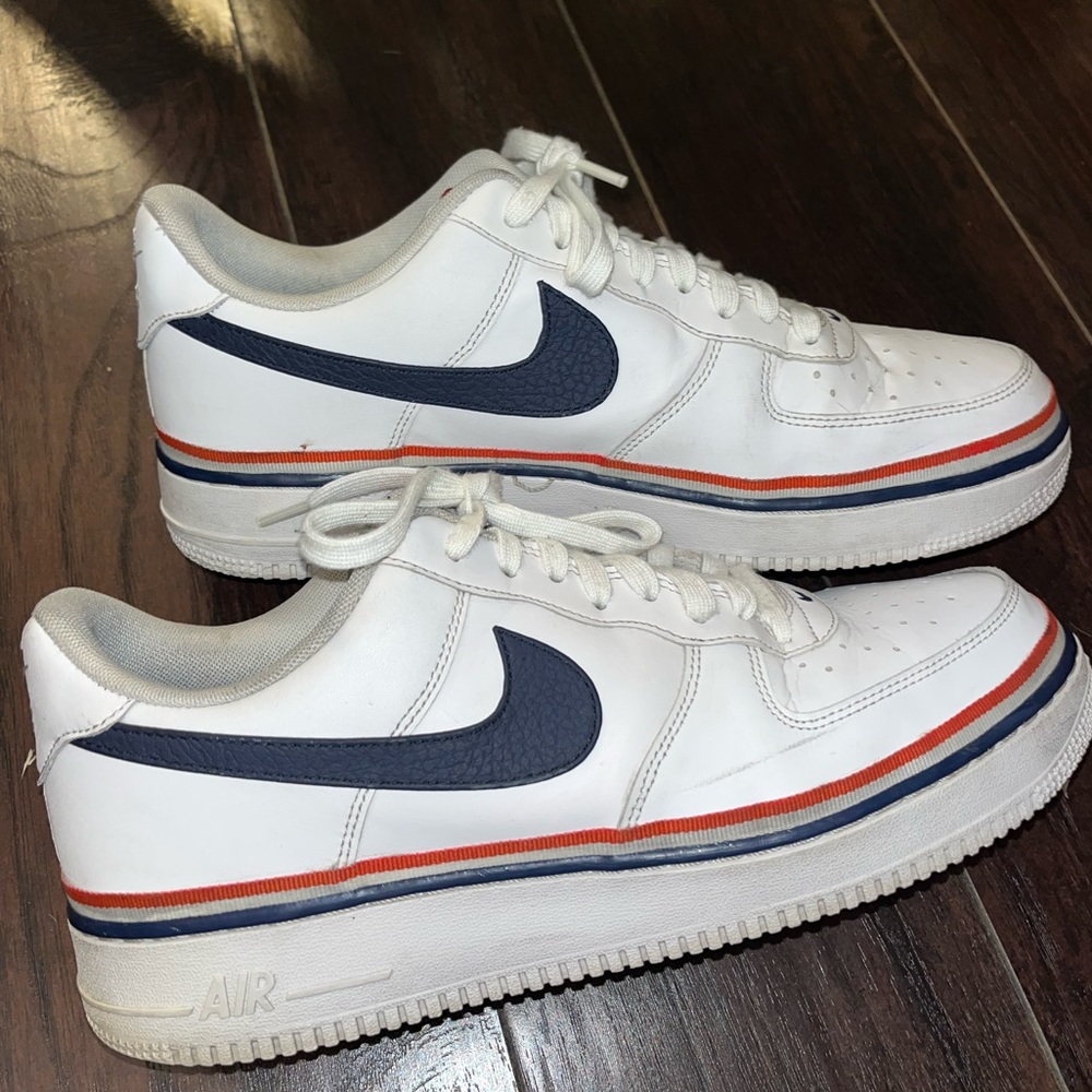 Blue and Red Airforce 1s